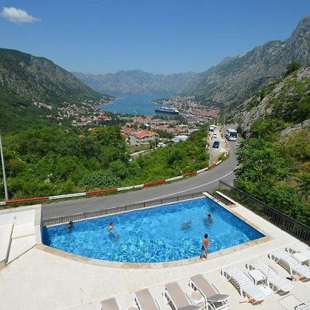 Boka Devine Residence Kotor Buitenkant foto