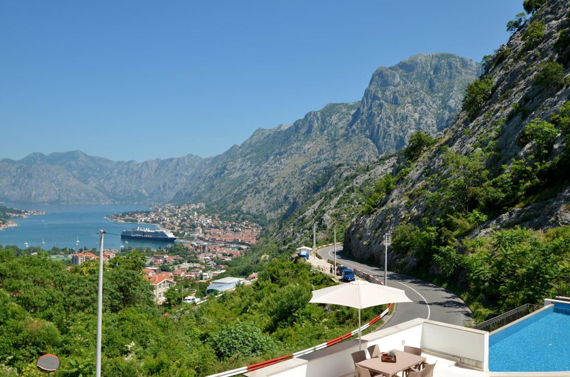 Boka Devine Residence Kotor Buitenkant foto