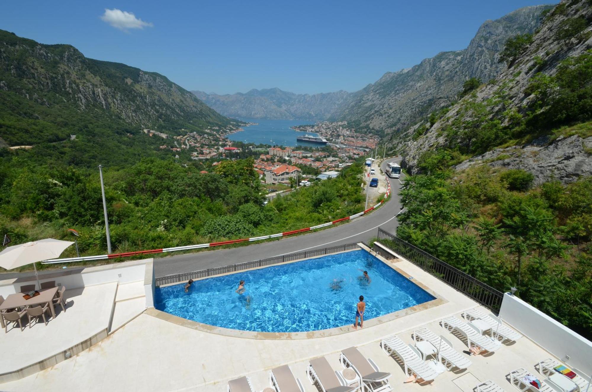 Boka Devine Residence Kotor Buitenkant foto